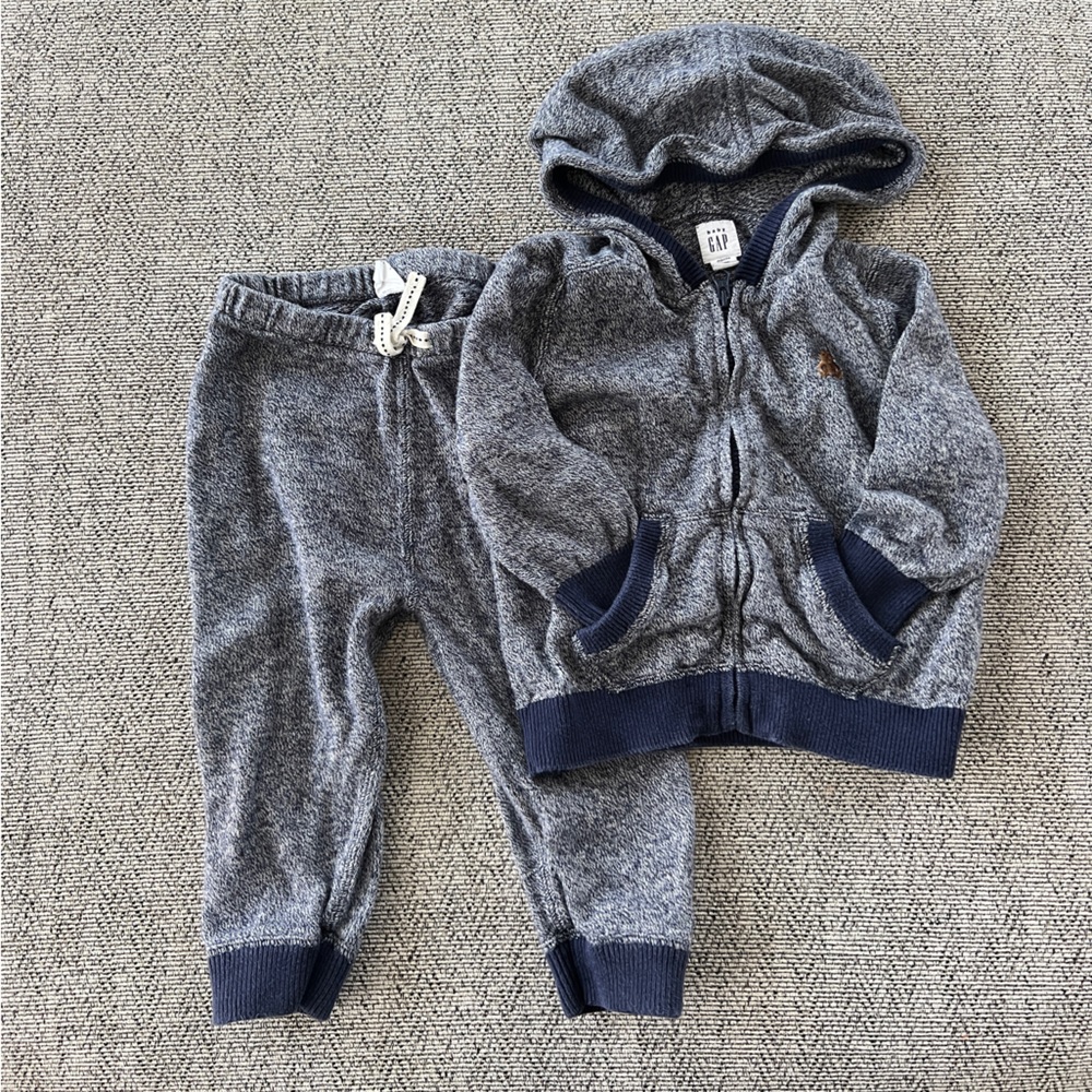 GAP Heathered Gray Baby Hoodie Set